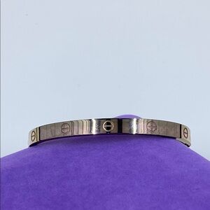 💛 Gold Plated Bangle Bracelet